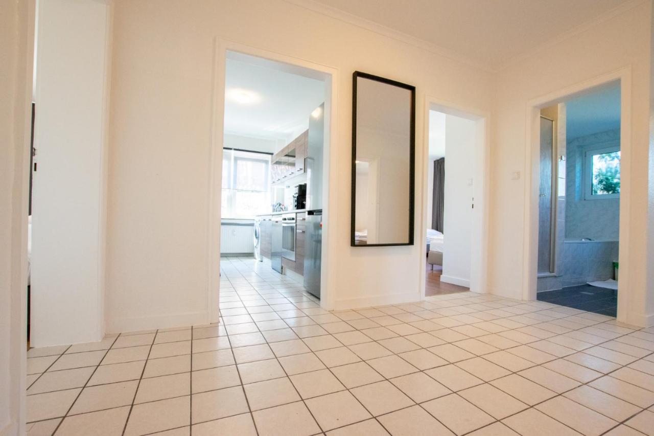 Raj Living - 1 , 3 And 4 Room Apartments - 20 Min Messe Dus & Airport Dus 메어부쉬 외부 사진