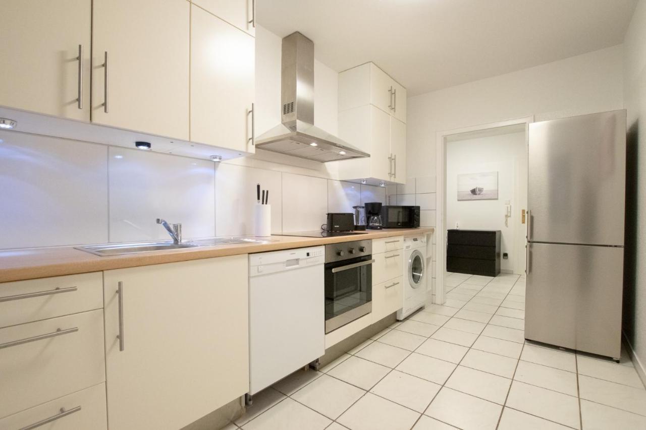 Raj Living - 1 , 3 And 4 Room Apartments - 20 Min Messe Dus & Airport Dus 메어부쉬 외부 사진