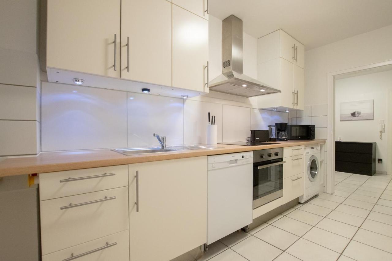Raj Living - 1 , 3 And 4 Room Apartments - 20 Min Messe Dus & Airport Dus 메어부쉬 외부 사진
