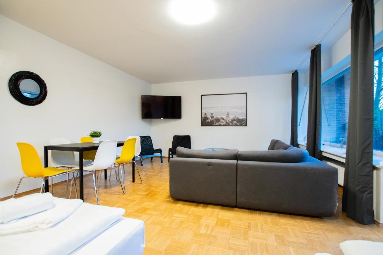 Raj Living - 1 , 3 And 4 Room Apartments - 20 Min Messe Dus & Airport Dus 메어부쉬 외부 사진