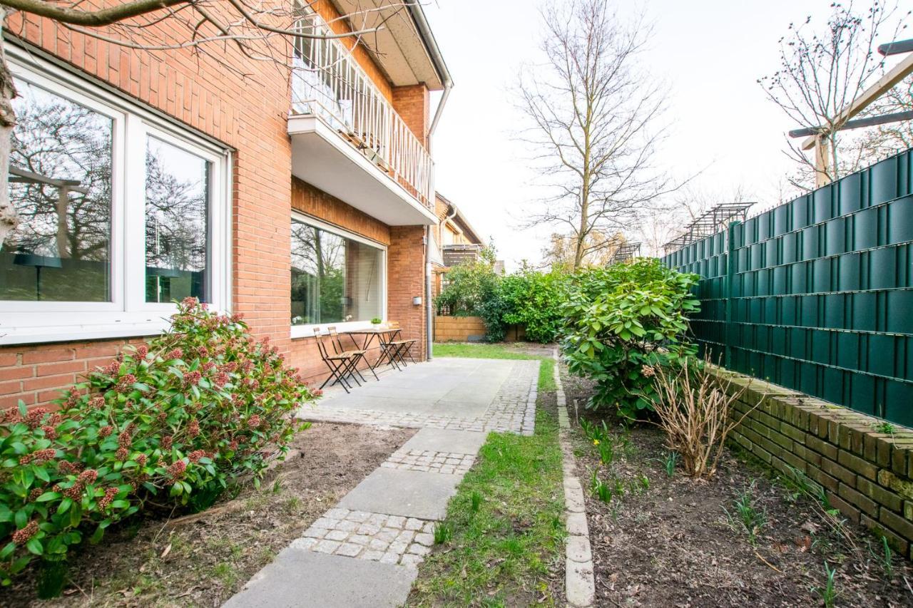 Raj Living - 1 , 3 And 4 Room Apartments - 20 Min Messe Dus & Airport Dus 메어부쉬 외부 사진